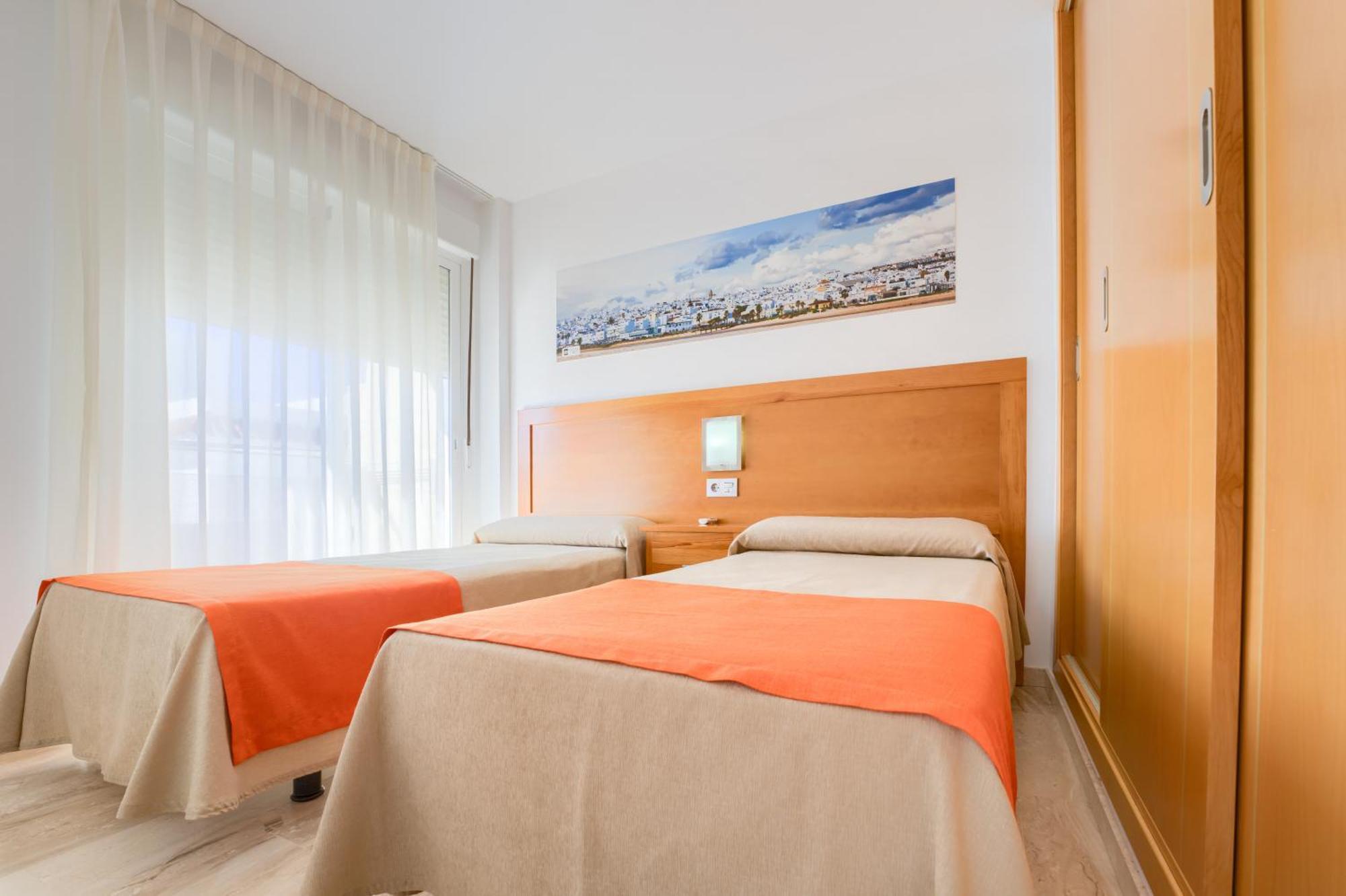 Hotel Apartamentos Loto Conil Conil De La Frontera Eksteriør billede