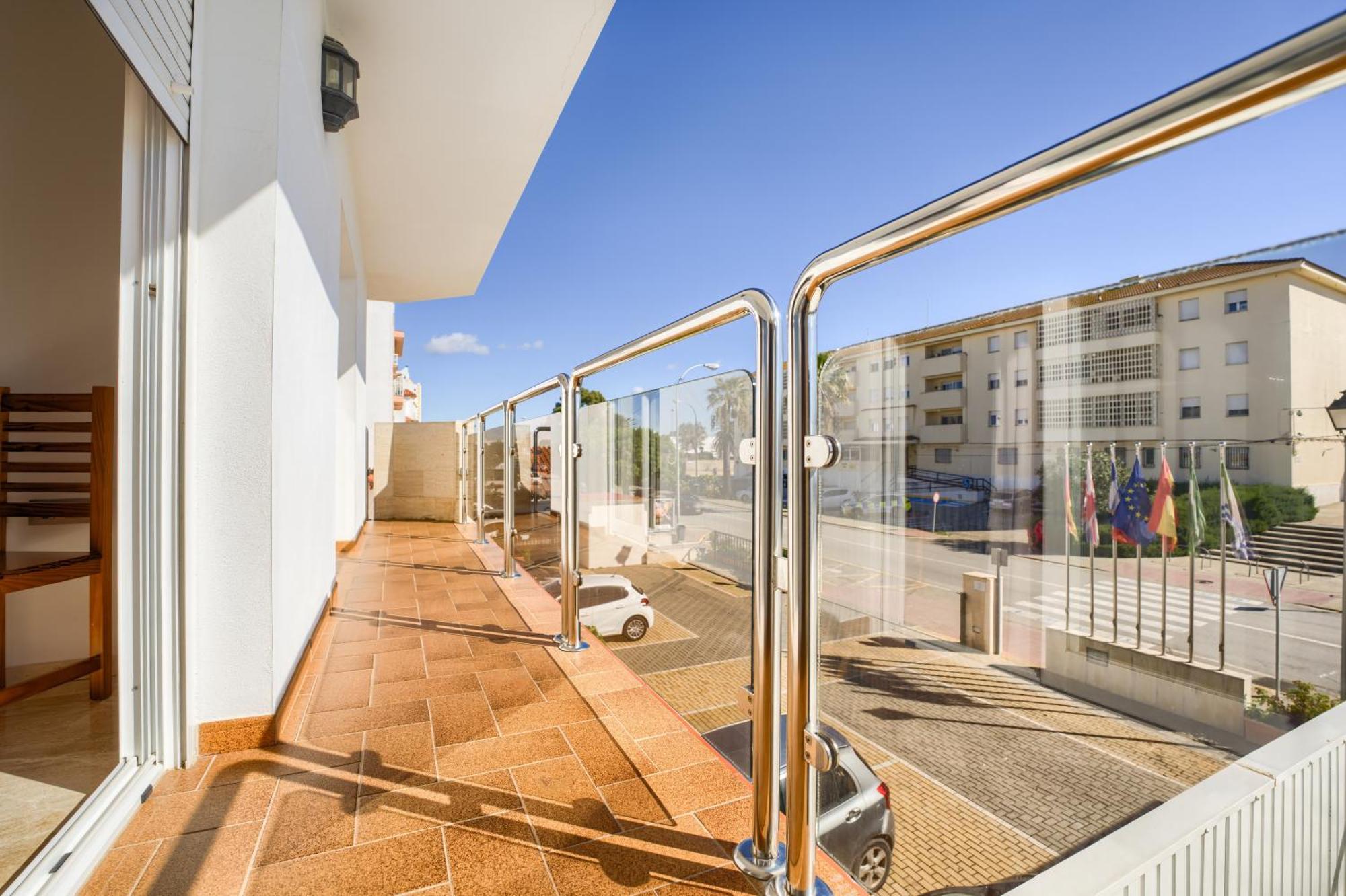 Hotel Apartamentos Loto Conil Conil De La Frontera Eksteriør billede
