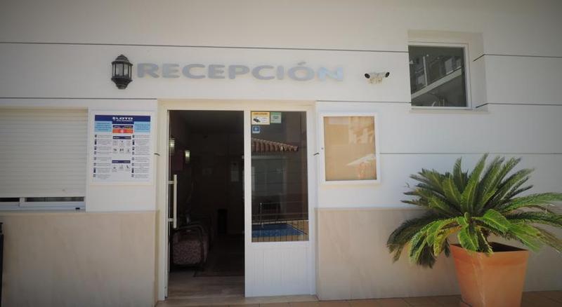 Hotel Apartamentos Loto Conil Conil De La Frontera Eksteriør billede