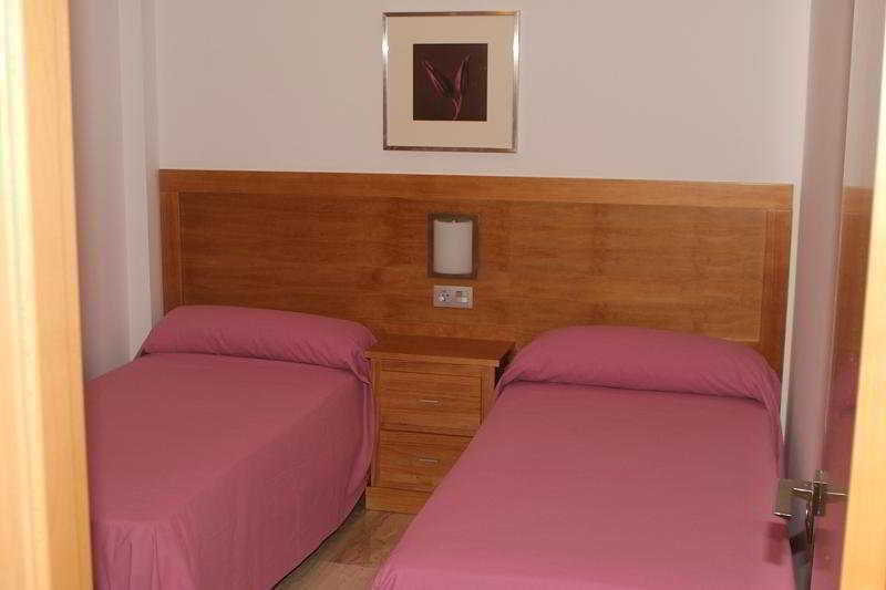 Hotel Apartamentos Loto Conil Conil De La Frontera Eksteriør billede
