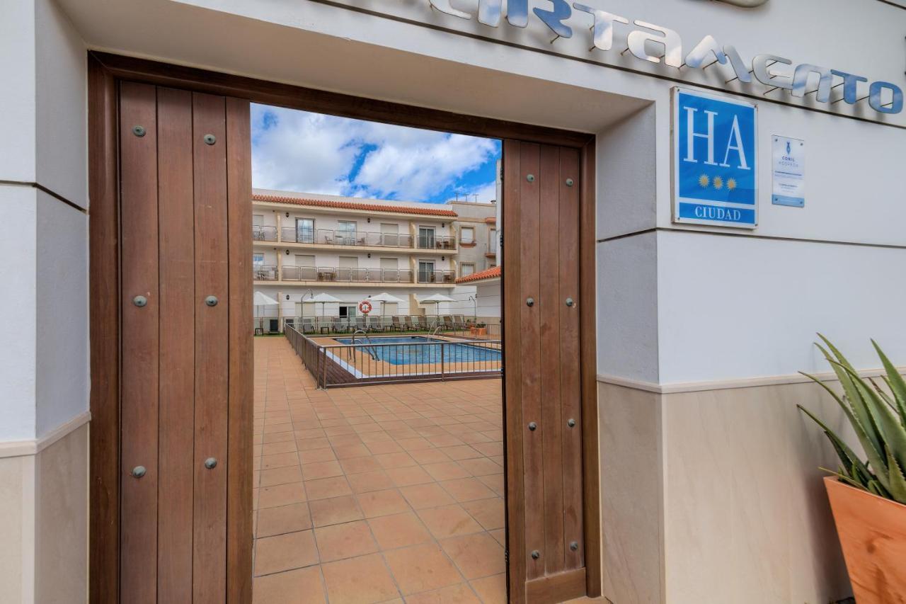 Hotel Apartamentos Loto Conil Conil De La Frontera Eksteriør billede